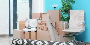 HowToTackleADIYMoveInAWalkUpApartment Colleeg Moving residential college moving moving movers foreman